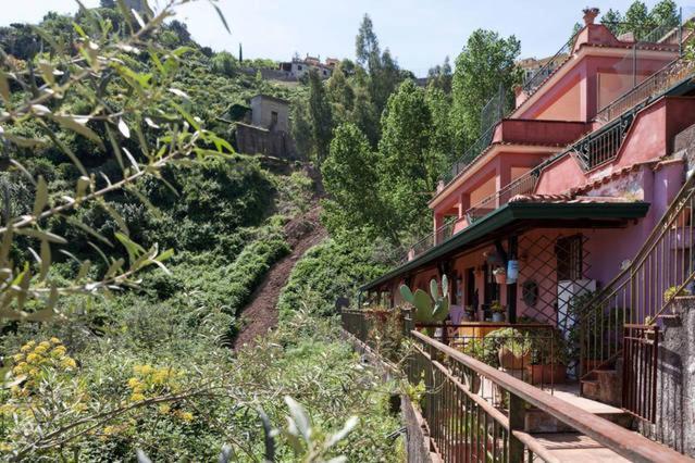 Carly & Dane Vacation House Taormina Luaran gambar